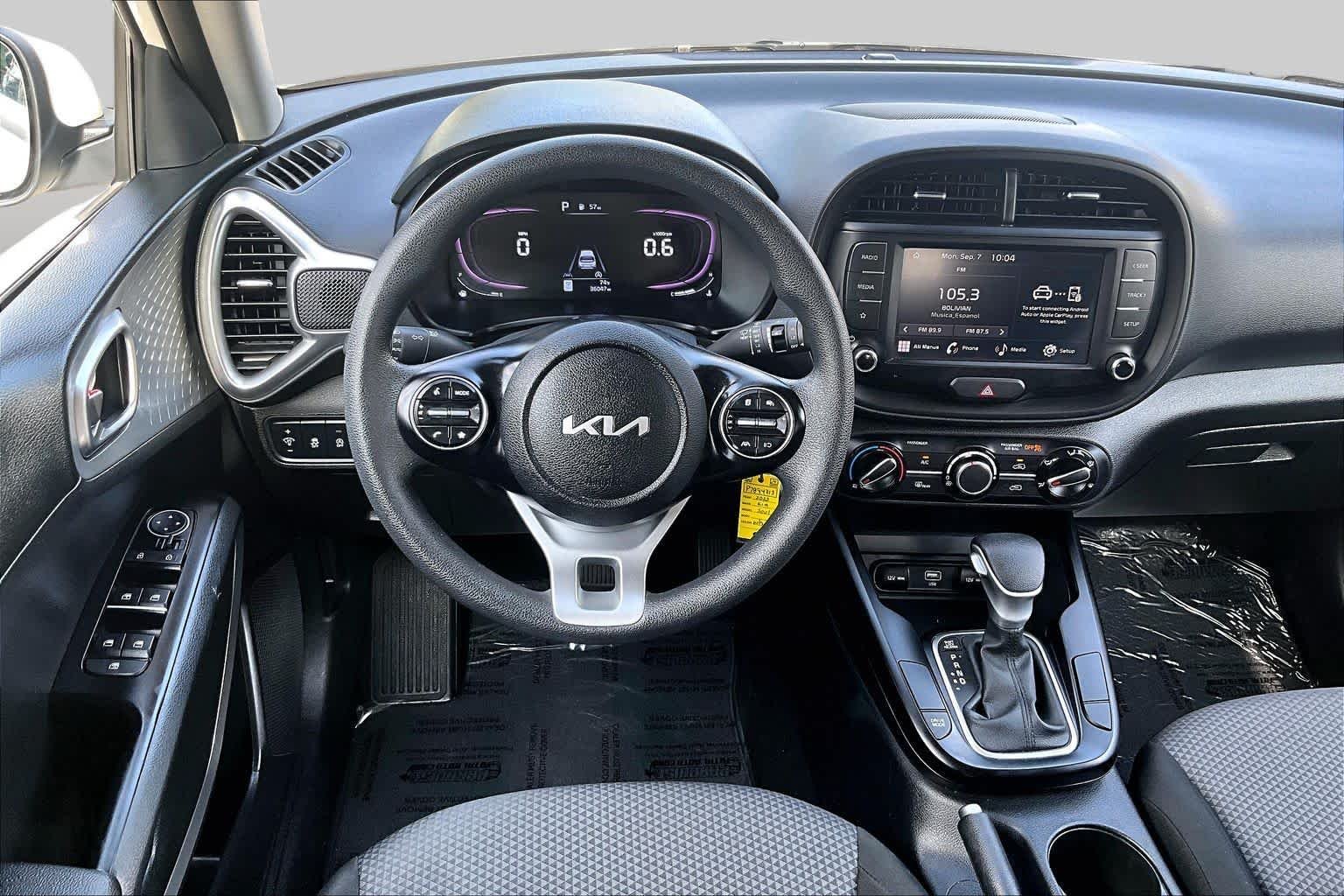 Pre-Owned 2023 Kia Soul LX