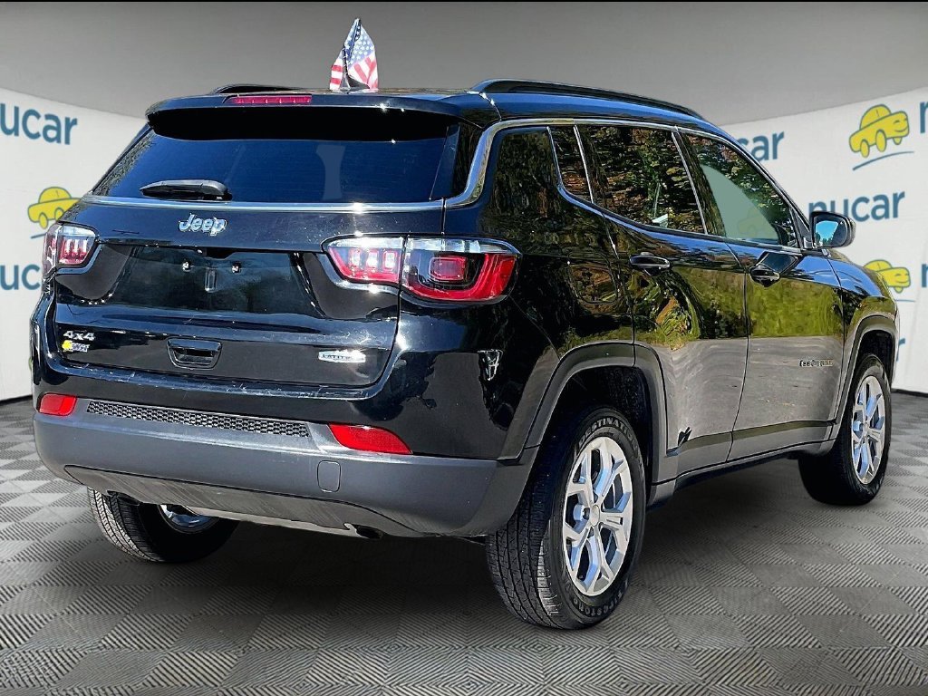 Used 2024 Black Jeep Latitude image 6