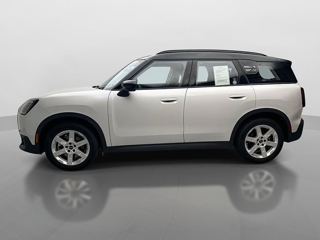 Used 2025 White Metallic MINI  image 2