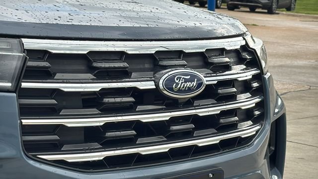 Used 2025 Blue Ford Active image 3