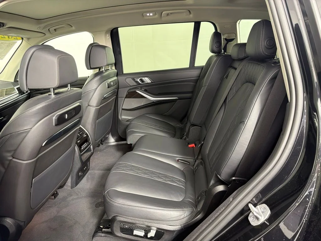2023 BMW X7 40i - Photo 16