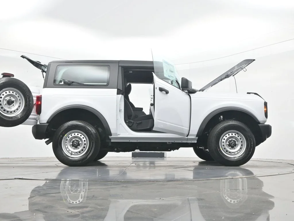 New 2026 Oxford White Ford Base image 46
