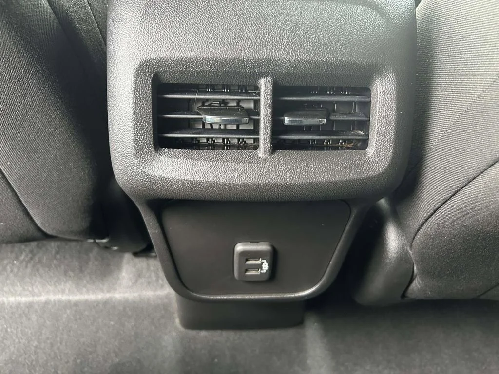 Used 2022 Iridescent Pearl Tricoat Chevrolet LT image 15