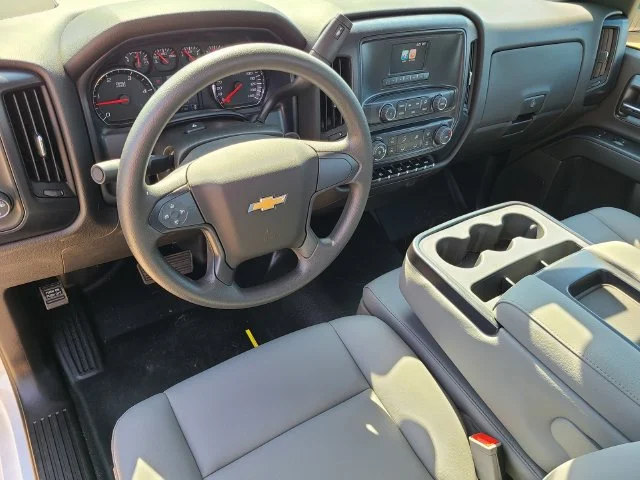 Used 2024 White Chevrolet 1WT image 14