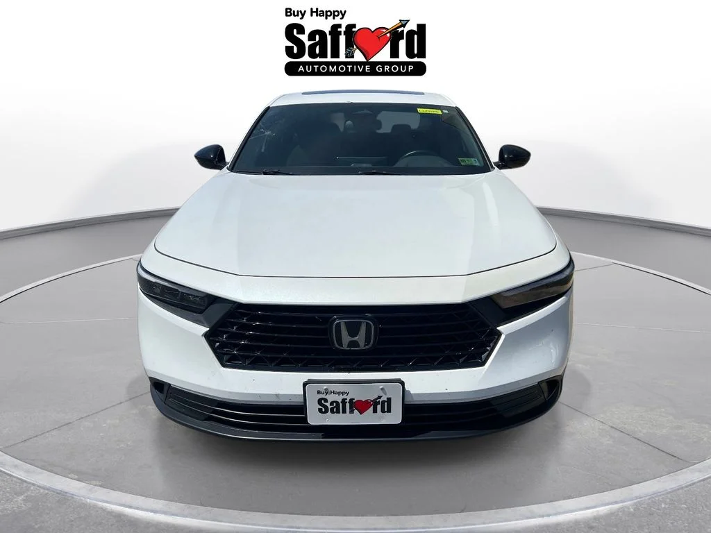Used 2023  Honda Sport image 4