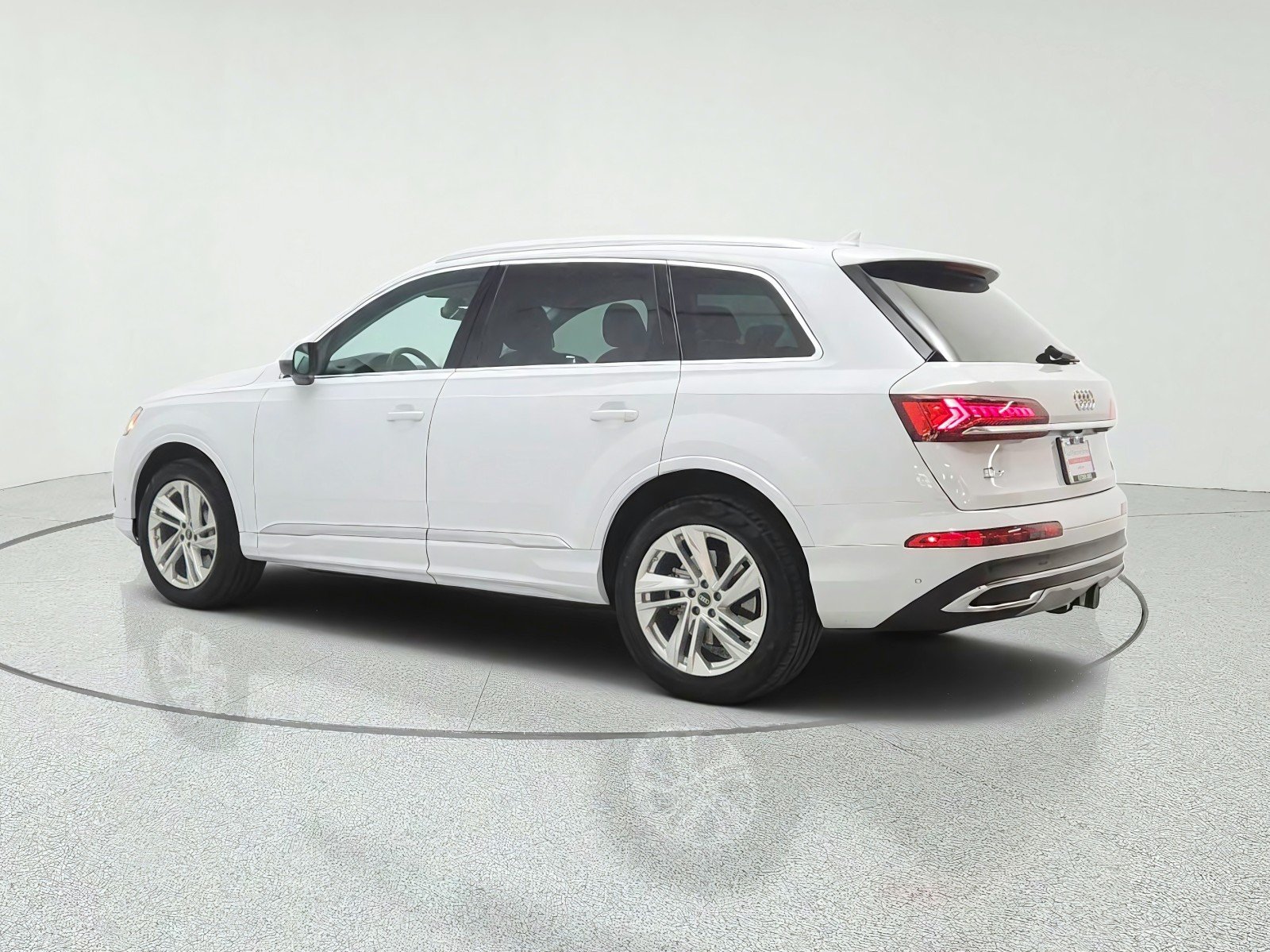 Used 2023 Glacier White Metallic Audi Premium Plus 55 TFSI quattro image 7