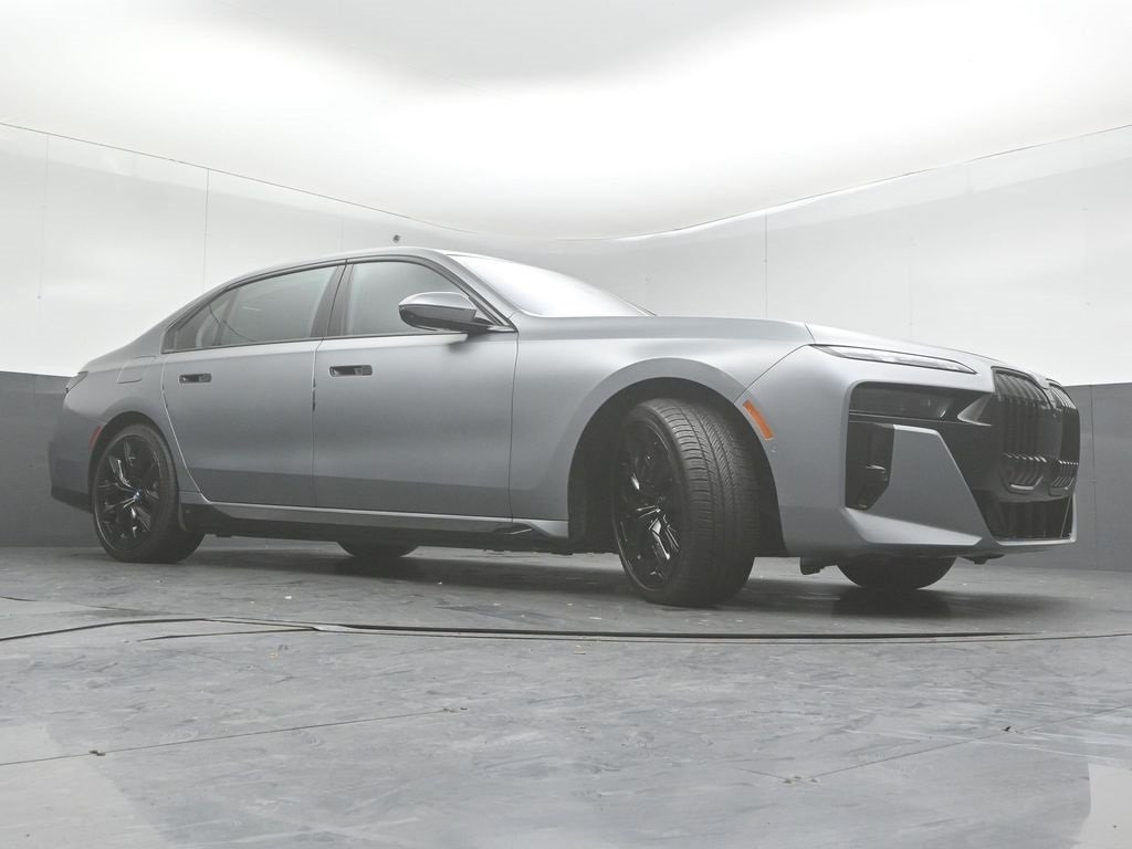 2023 BMW I7 - Image 14