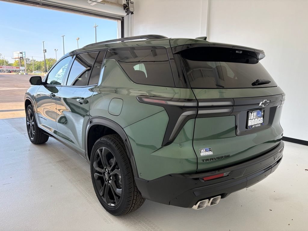 2027 Chevrolet Traverse RS - Photo 21