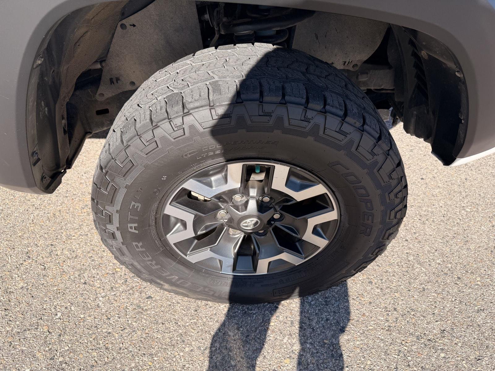 Used 2019 Super White Toyota TRD Off Road image 20