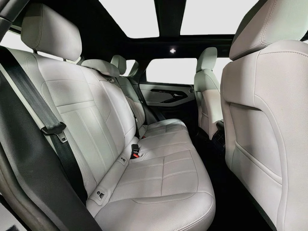 New 2026 Santorini Black Land Rover S image 29