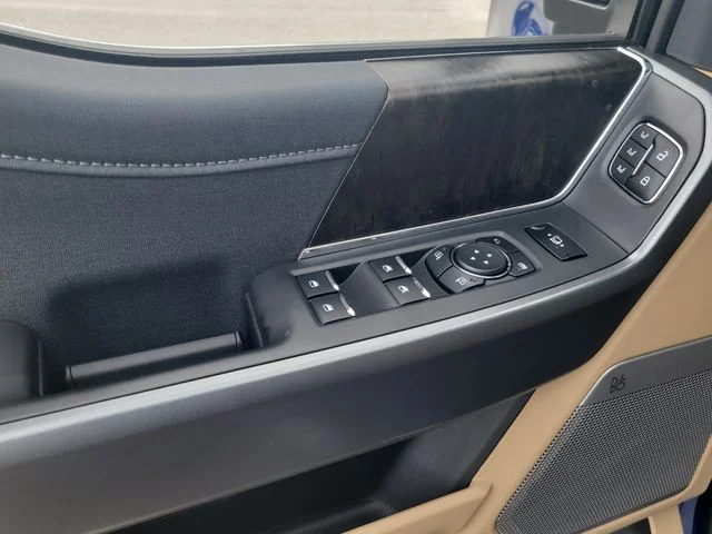 New 2026 Blue Metallic Ford Lariat image 18
