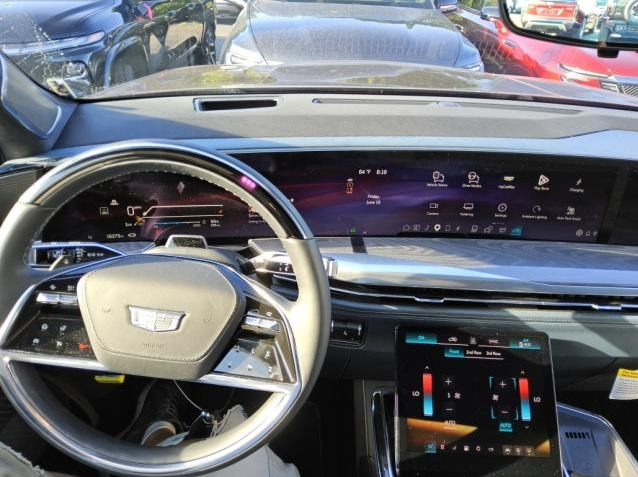 Used 2025 Red Cadillac Luxury 2 image 4