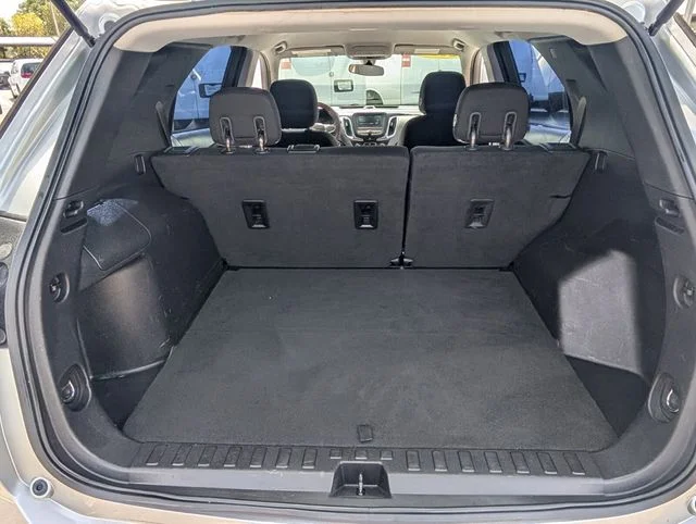 Used 2018 Silver Chevrolet LS image 14
