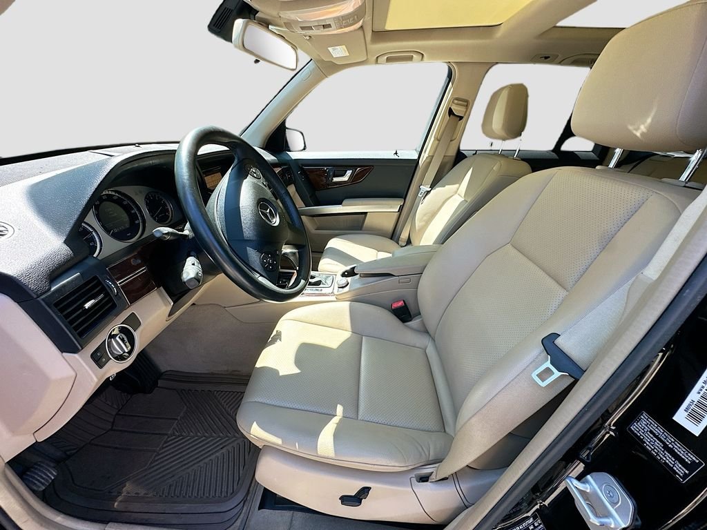 Used 2012  Mercedes-Benz GLK 350 image 18