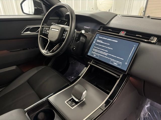 Certified Used 2025 Black Land Rover Dynamic SE image 19