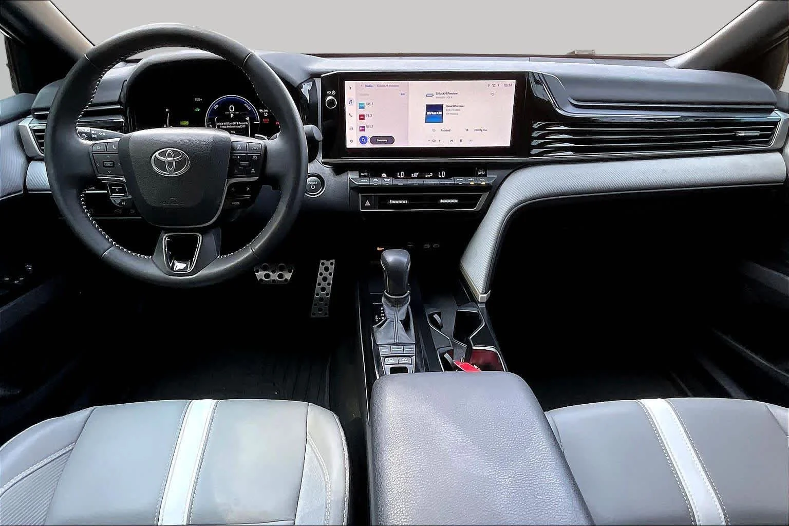 Used 2025 Midnight Black Metallic Toyota SE image 15