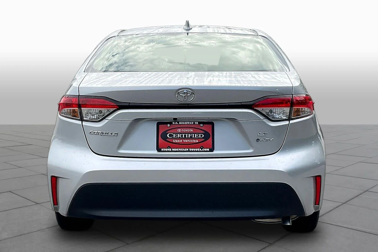 Used 2026 Classic Silver Metallic Toyota Hybrid LE image 5