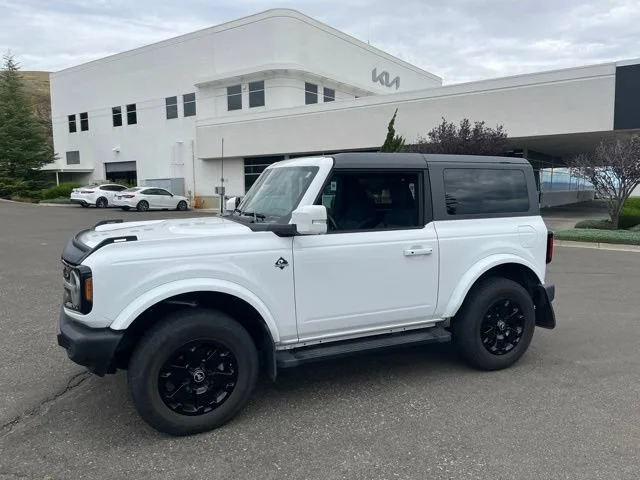 Used 2022 Oxford White Ford Outer Banks image 2