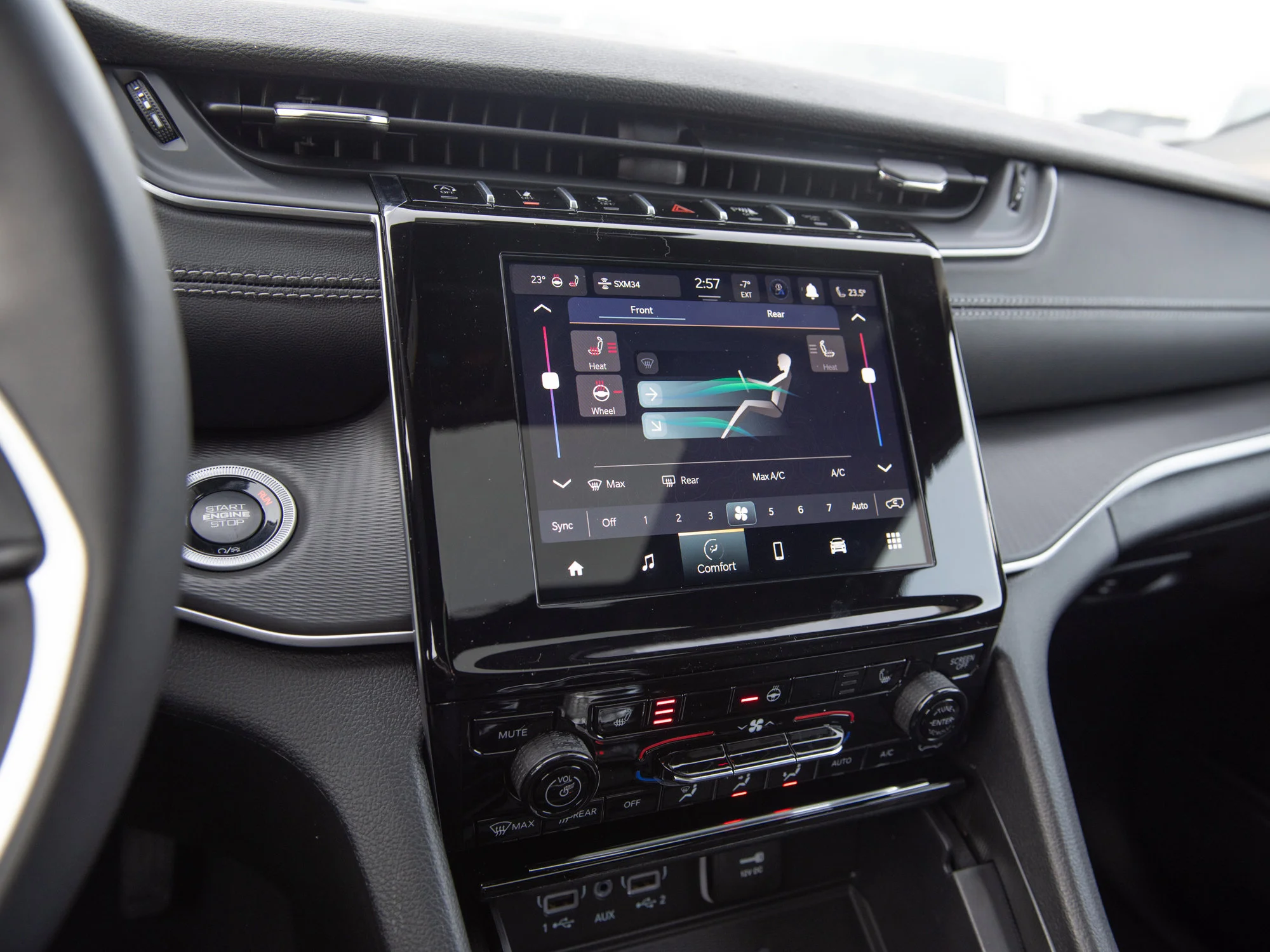 New 2025 Grey Jeep Altitude* image 14