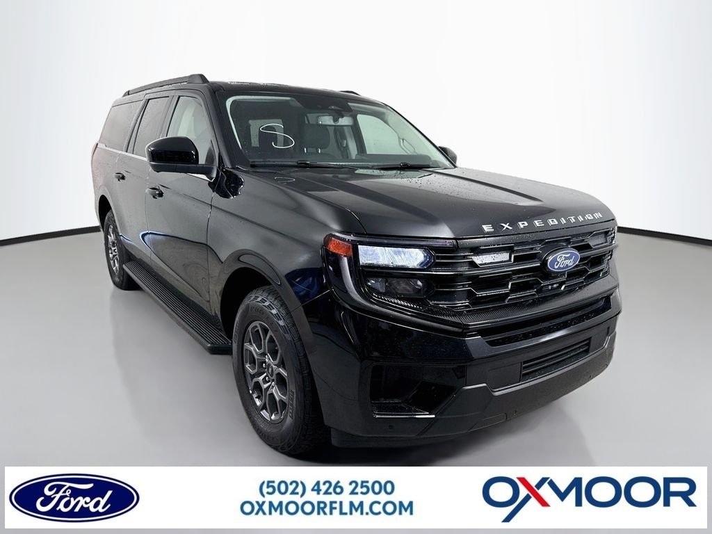 Used 2025 Agate Black Metallic Ford Active image 1