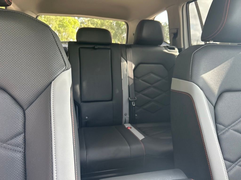 New 2026 White/off-white Volkswagen Peak Edition image 40