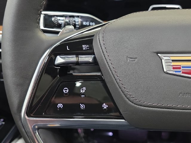 2026 Cadillac Escalade Platinum Sport - Photo 13