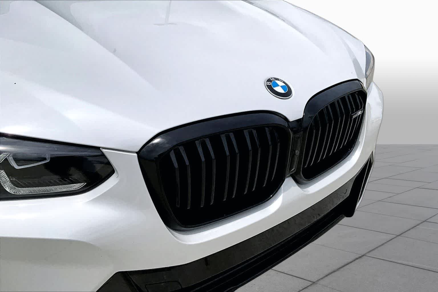 Used 2024 Mineral White Metallic BMW M40i image 29
