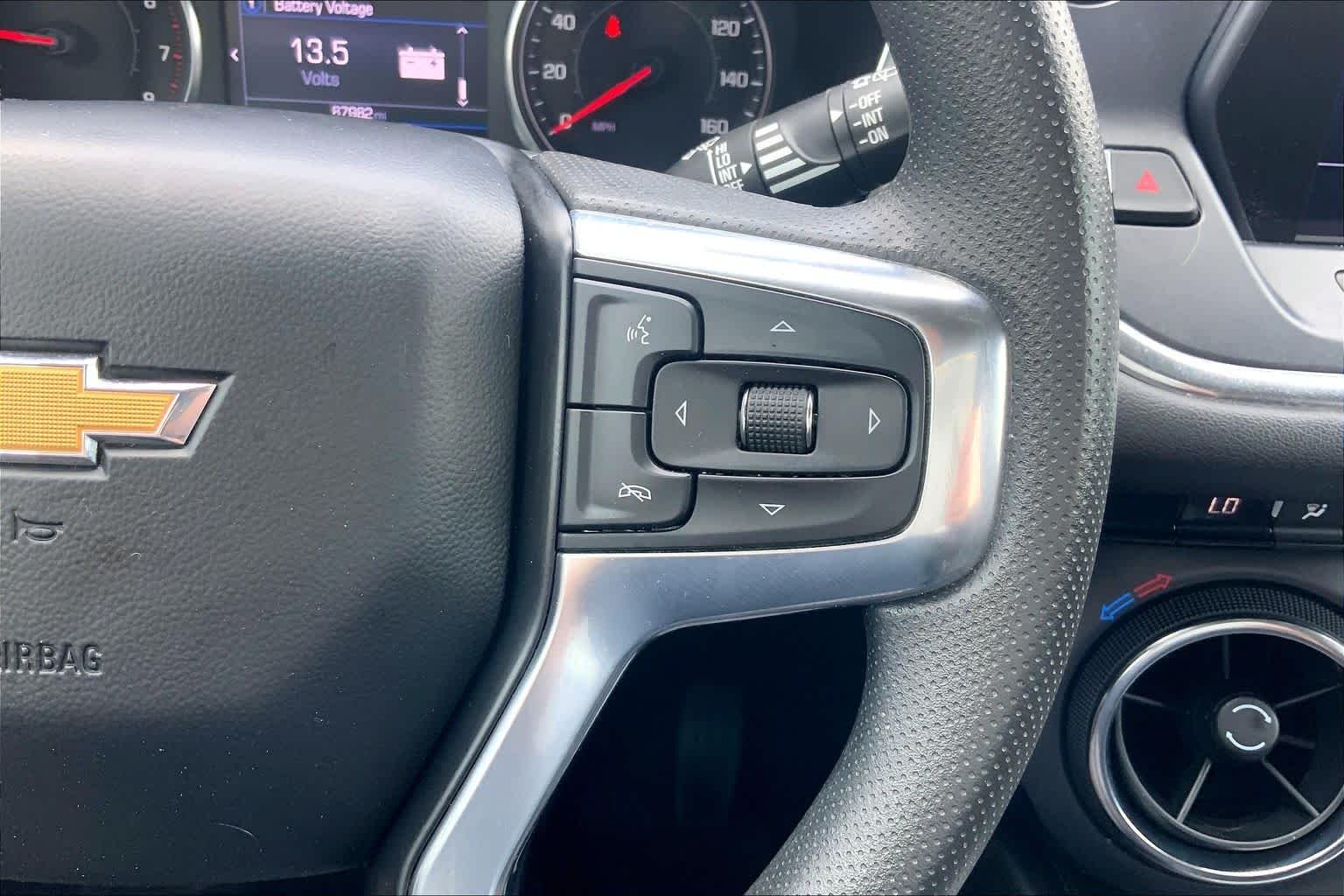 Used 2022 Iron Gray Metallic Chevrolet LT image 24