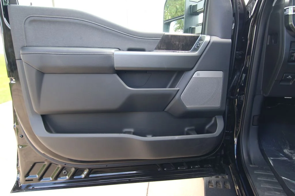 New 2026 Agate Black Metallic Ford F-350® Lariat® image 83