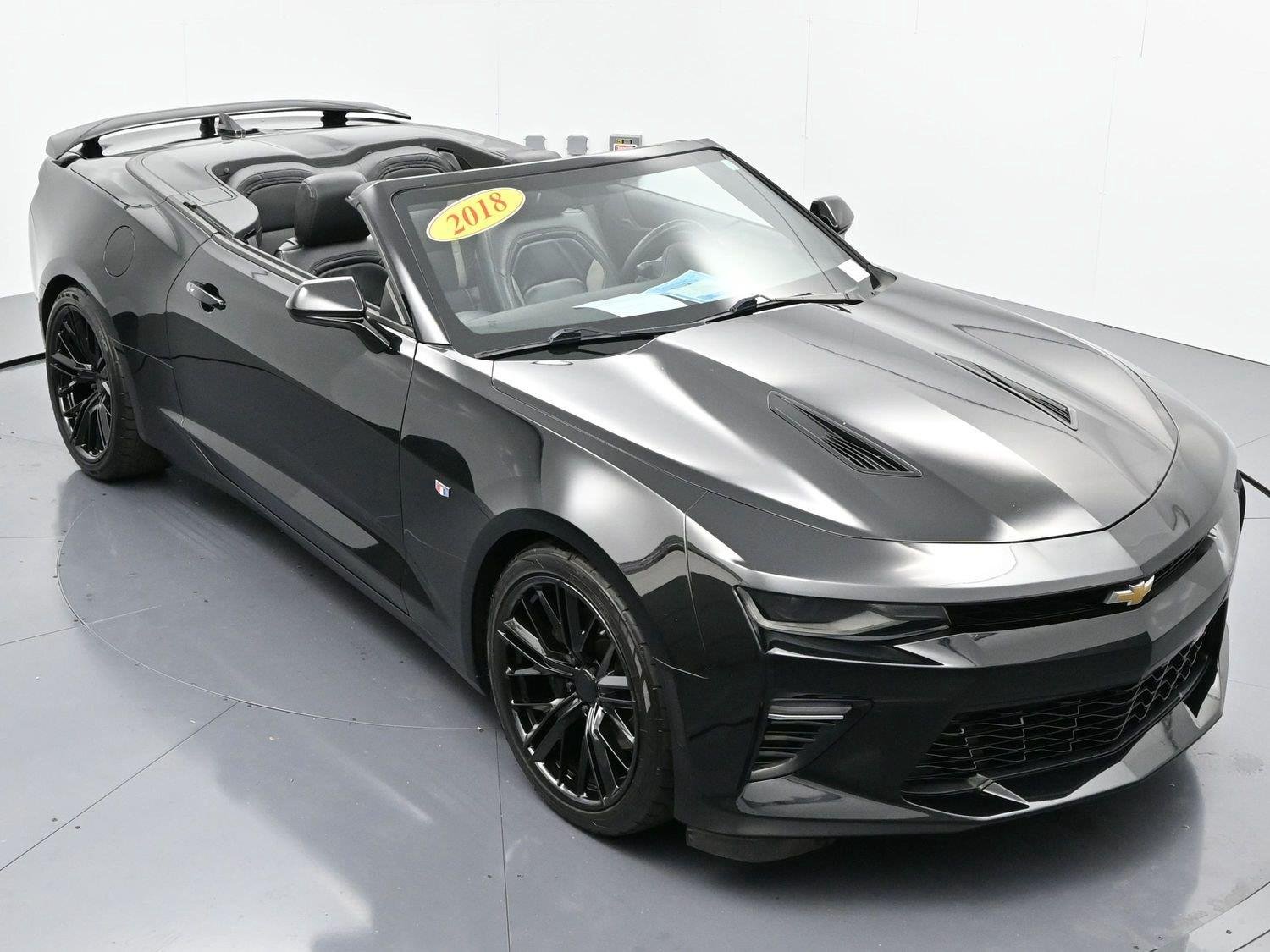 Used 2018 Black Chevrolet 1SS image 38
