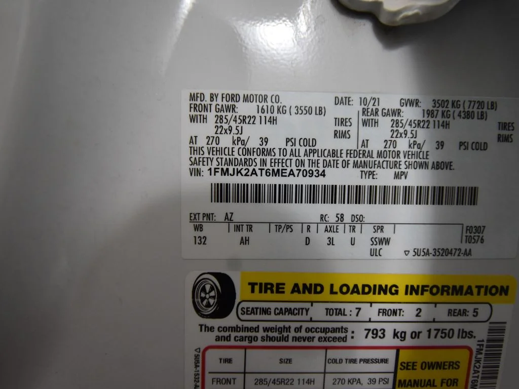 Used 2021 White Ford Limited image 49