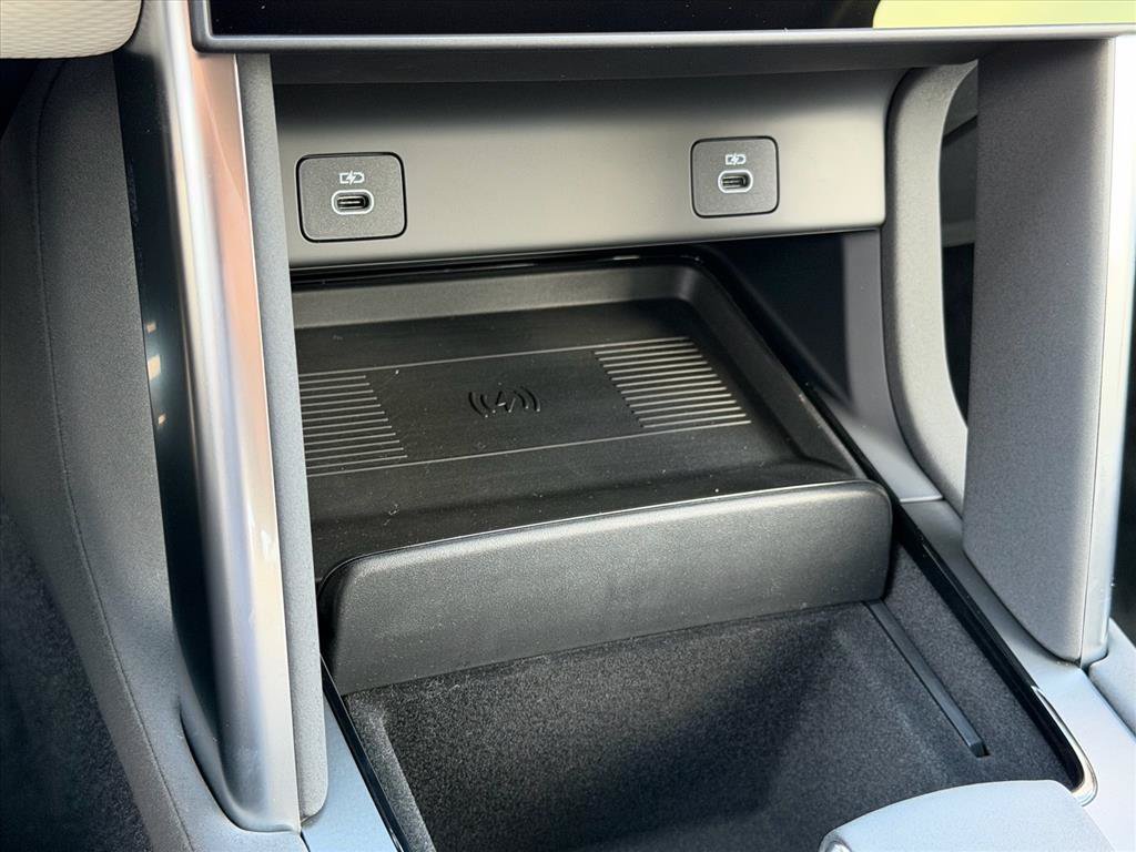 New 2026 Fuji White Land Rover Landmark image 20