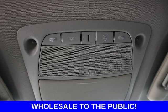 Used 2014 Silver Nissan SV image 28