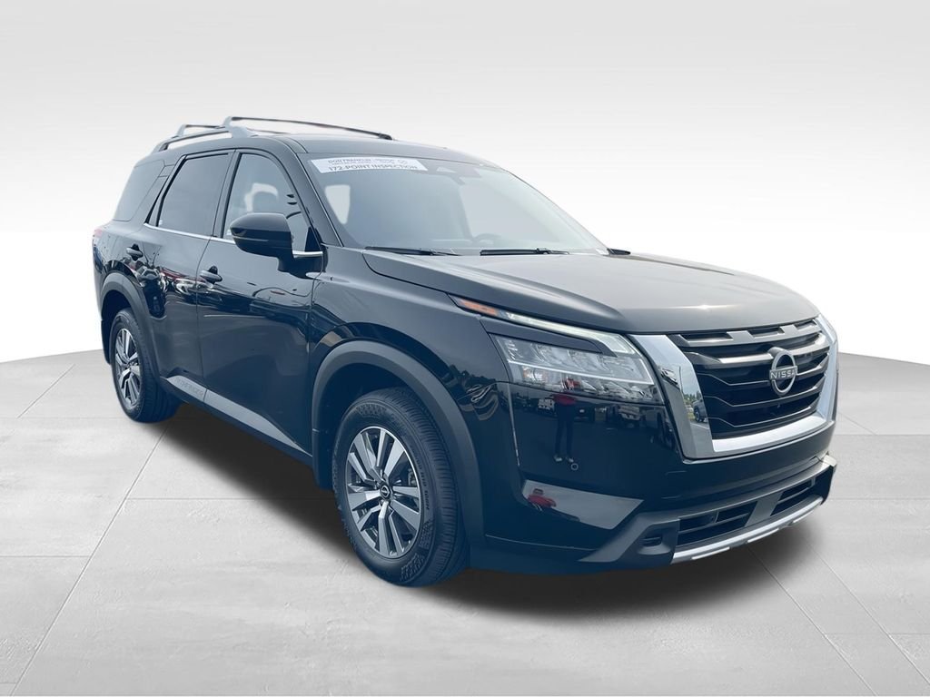 Used 2023 Black Nissan SL image 2