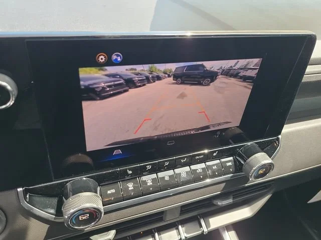 New 2026 Summit White Chevrolet Trail Boss image 30