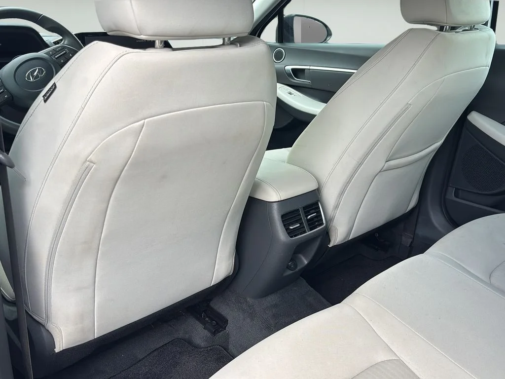 Used 2023 Serenity White Hyundai SEL image 17