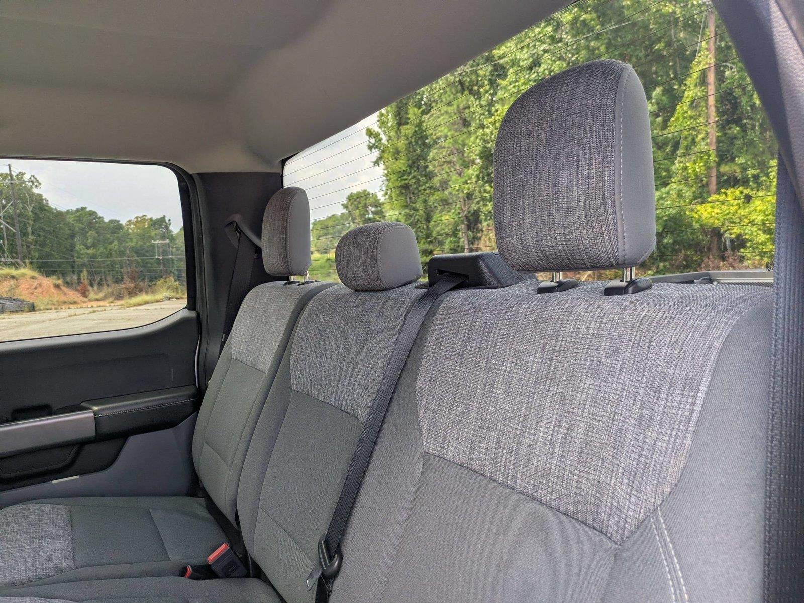 Used 2023 Iconic Silver Metallic Ford XLT image 29