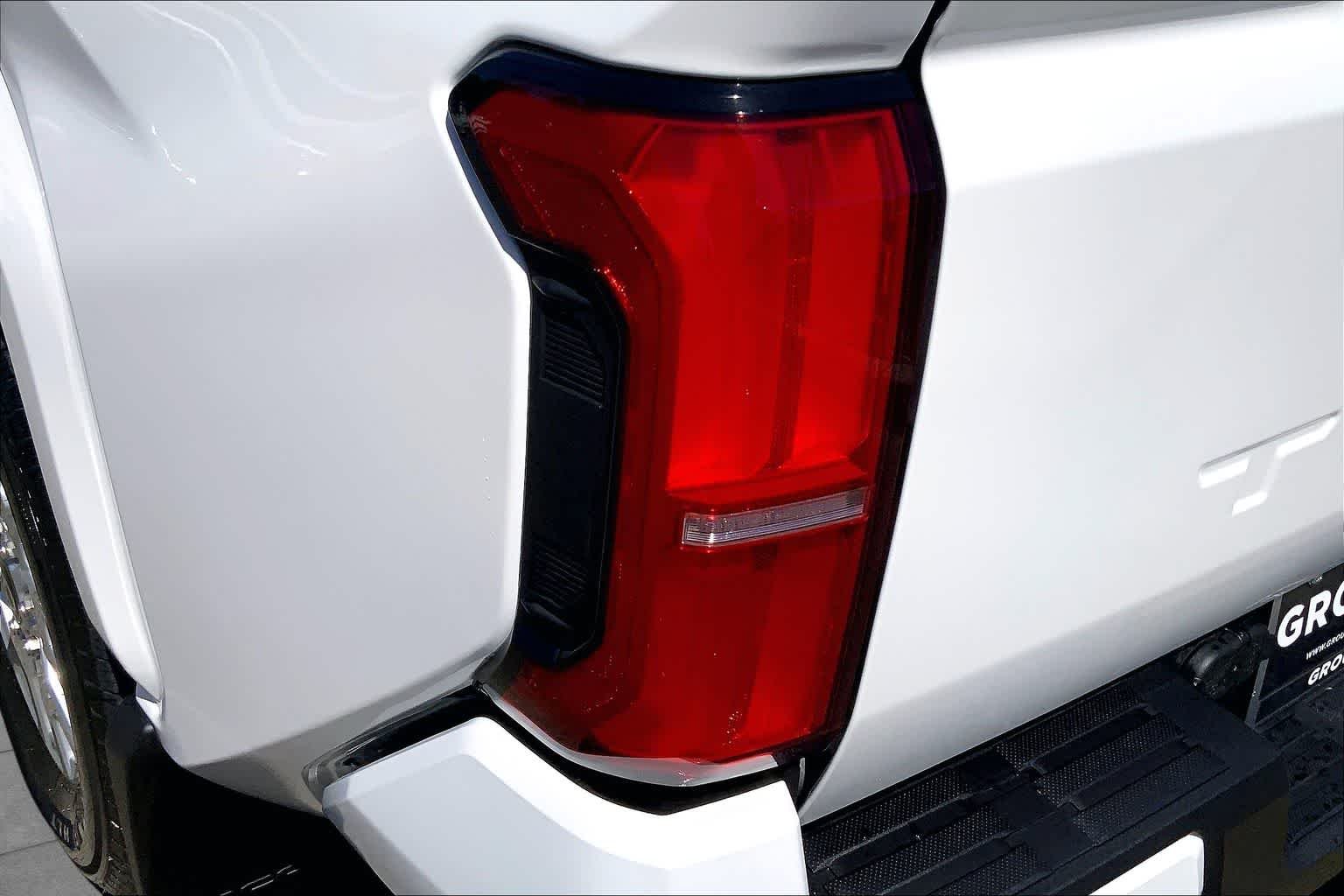 New 2026 Ice Cap Toyota SR5 image 14