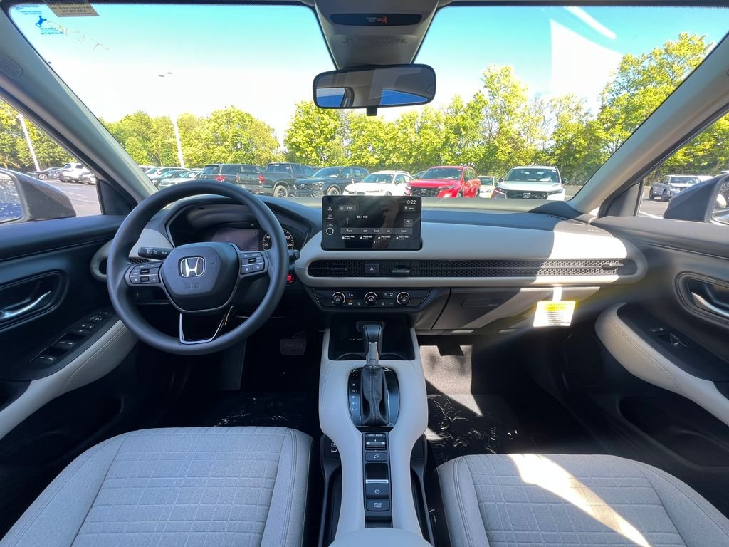 2026 Honda HR-V LX - Photo 11