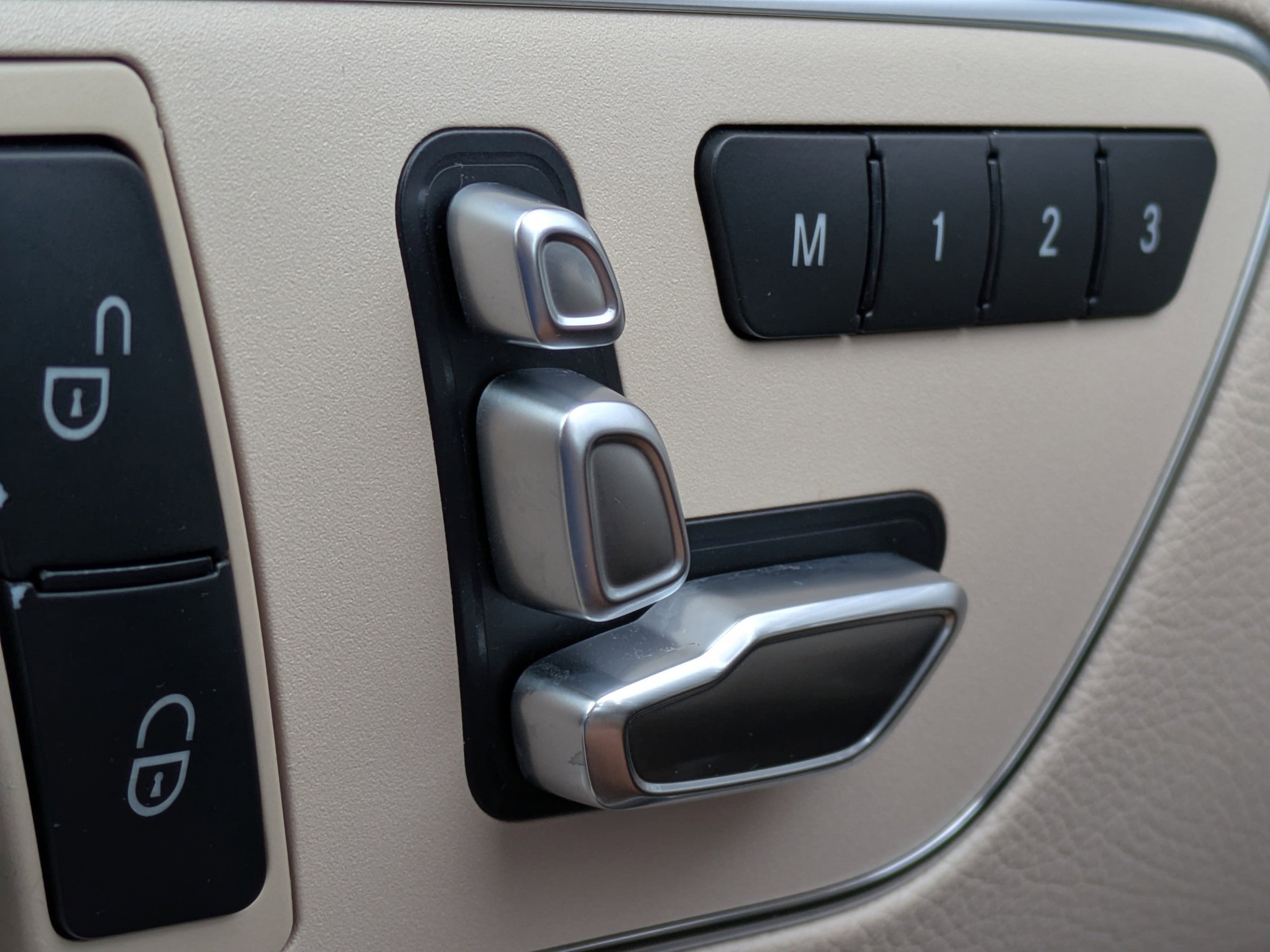 2016 Mercedes-Benz E-Class E350 Luxury - Photo 22