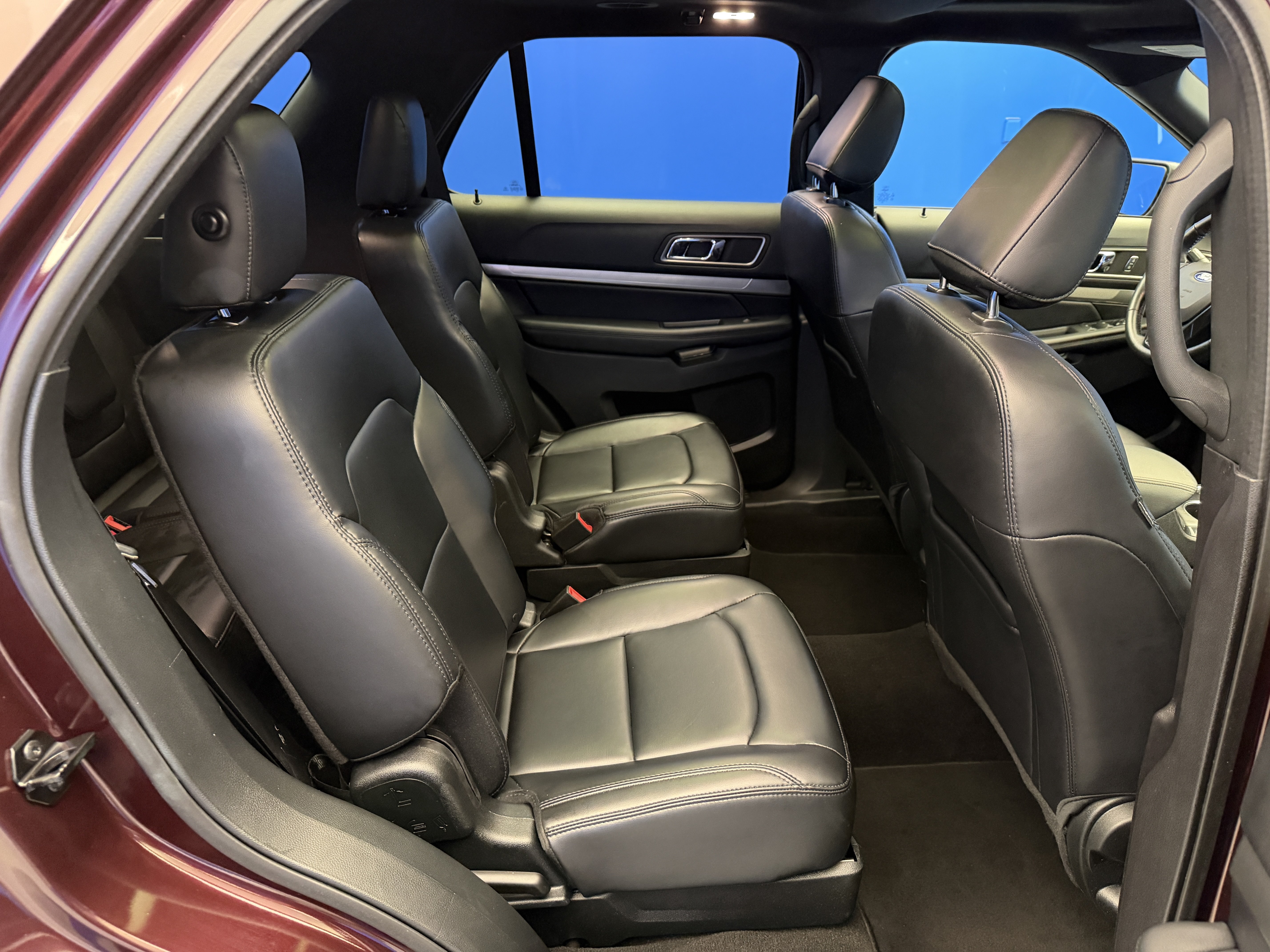 Used 2019 Burgundy Velvet Metallic Tinted Clearcoat Ford XLT image 28