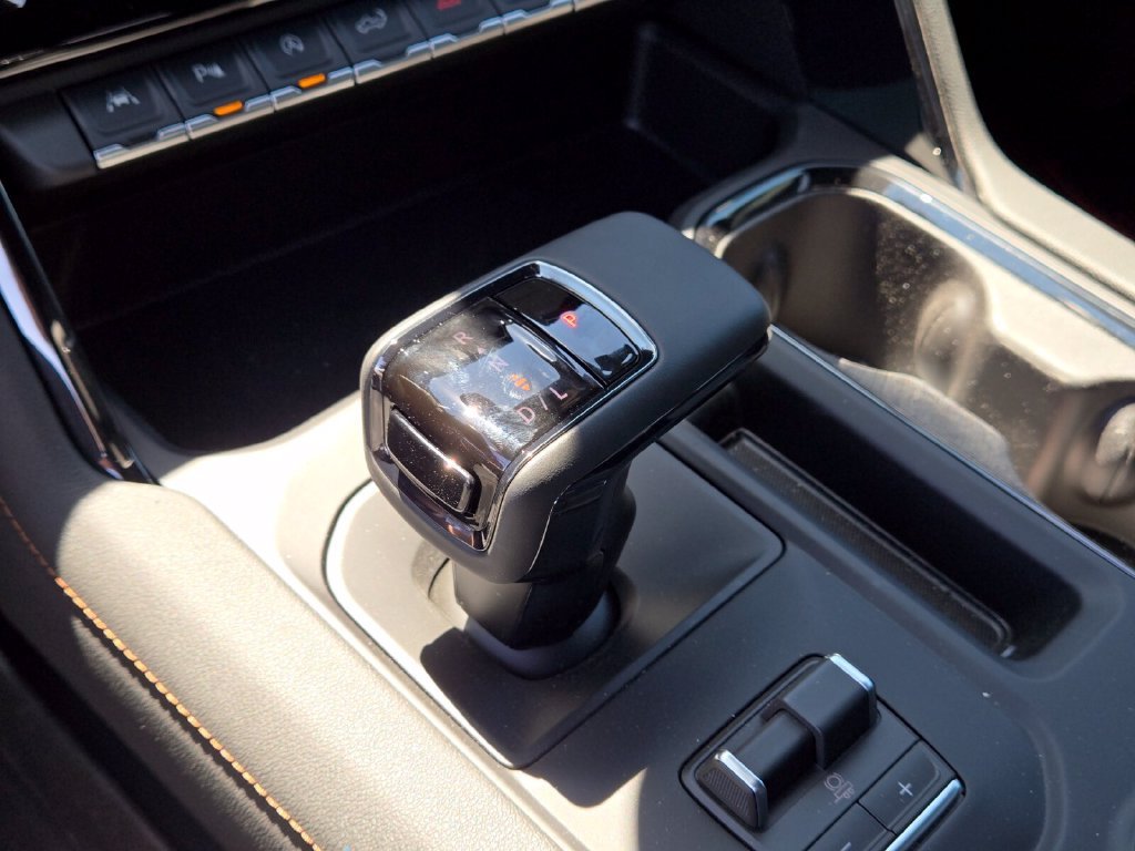 2026 GMC Sierra 1500 AT4 - Photo 14