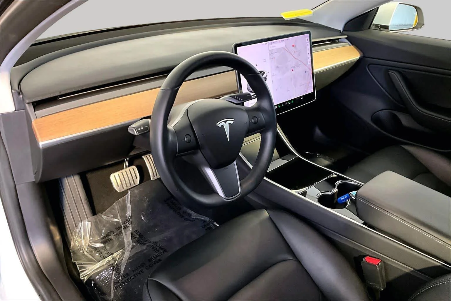 Used 2018 Pearl White Multi-Coat Tesla Long Range Battery image 16