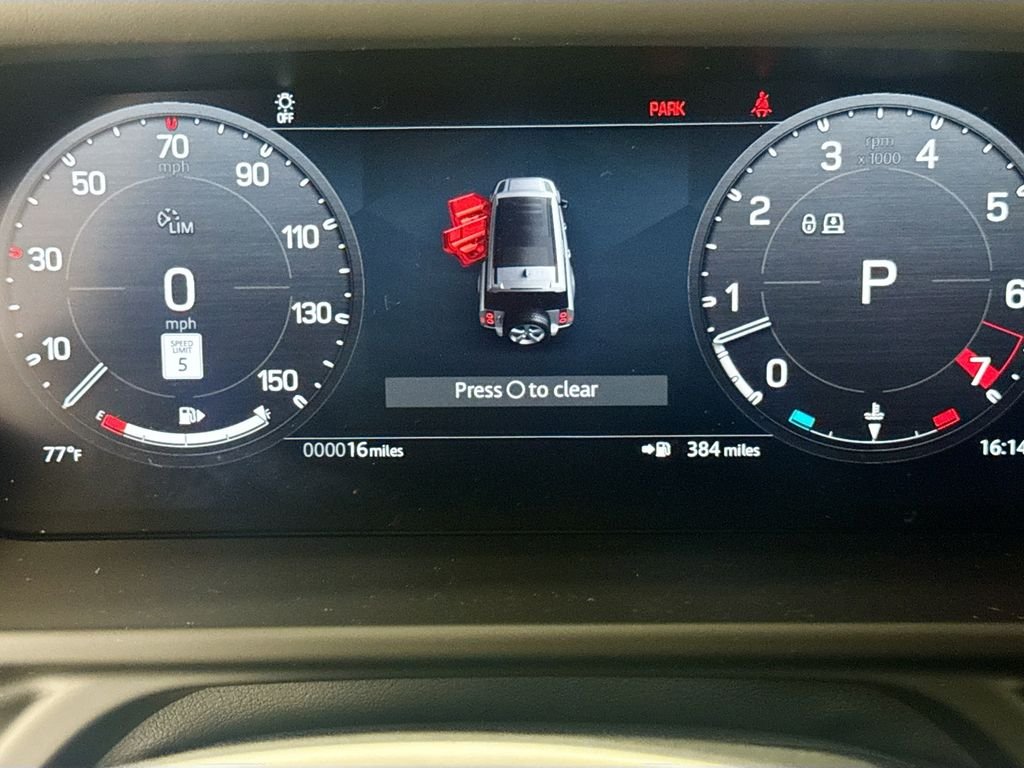 2026 Land Rover Defender X-Dynamic SE - Photo 12