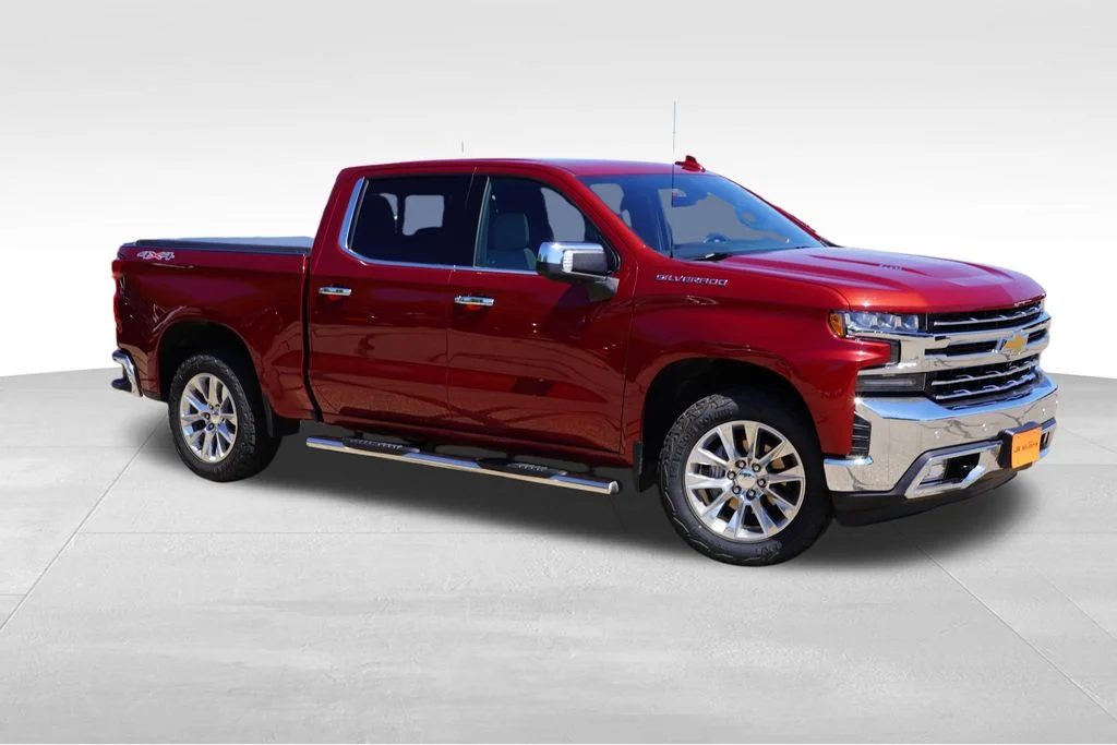 Used 2019 Cajun Red Tintcoat Chevrolet LTZ image 2