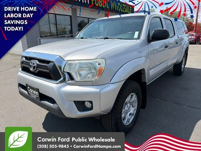 Used 2013 Silver Streak Toyota  image 1