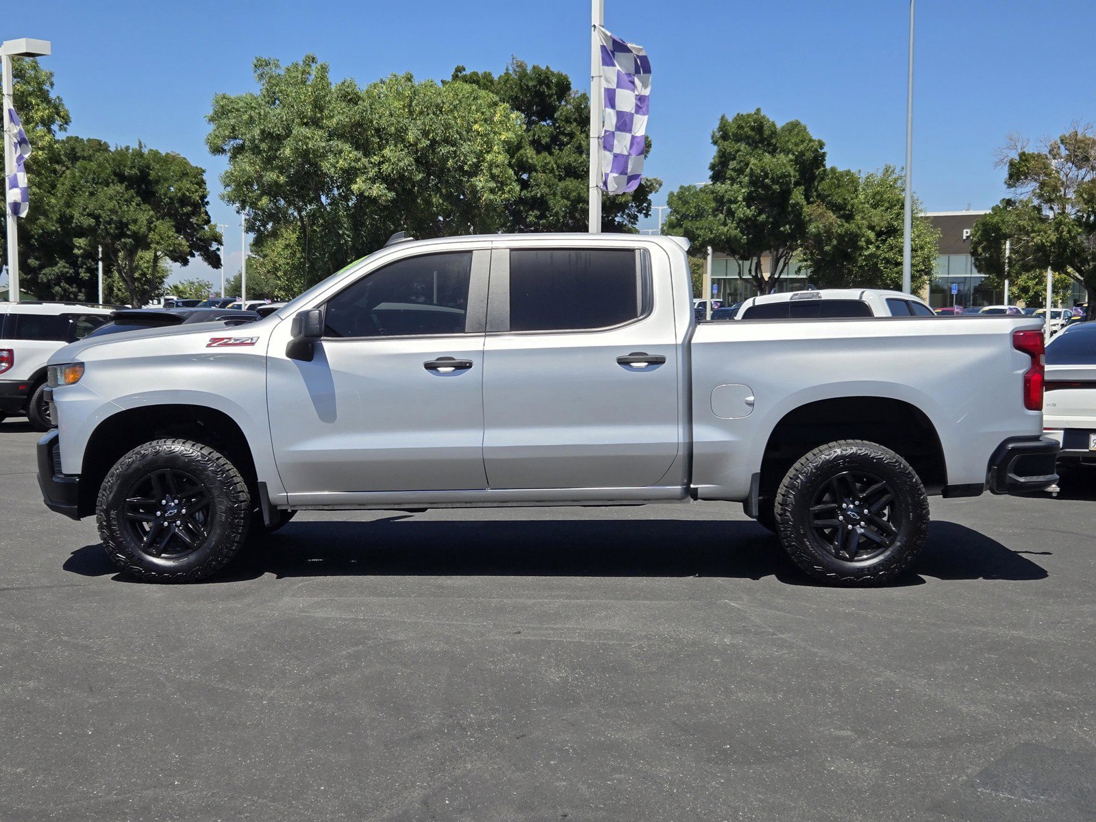 Certified Used 2021 Silver Ice Metallic Chevrolet Custom Trail Boss image 7