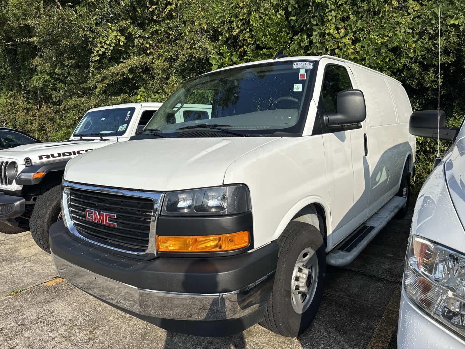 2025 GMC Savana Work