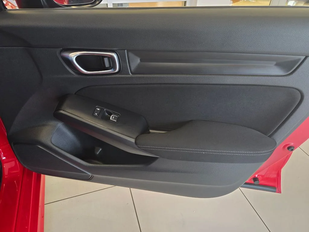 2025 Honda Civic Sport - Photo 20