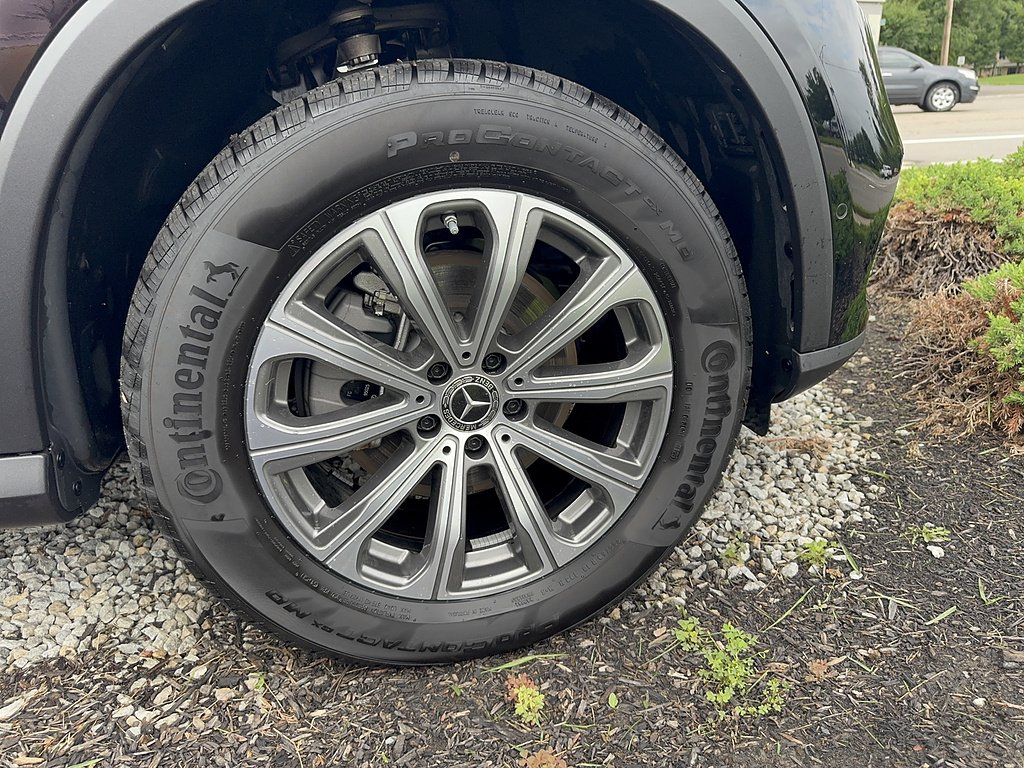 Certified Used 2026 Black Mercedes-Benz GLC 300 4MATIC® image 10